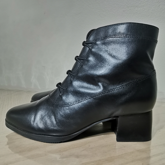 Laura Scott Betty Leather Ankle Boots - Picture 6 of 16